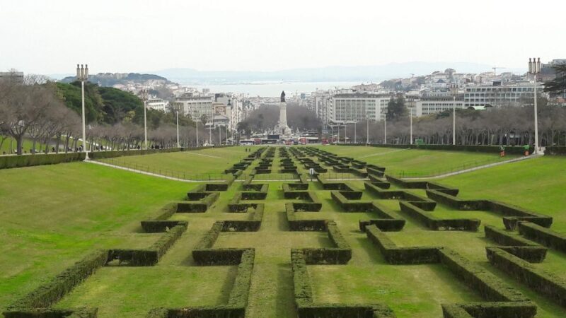 Chaparru's Lisbon Essentials 5 H Tuk Tuk Tour - FAQ