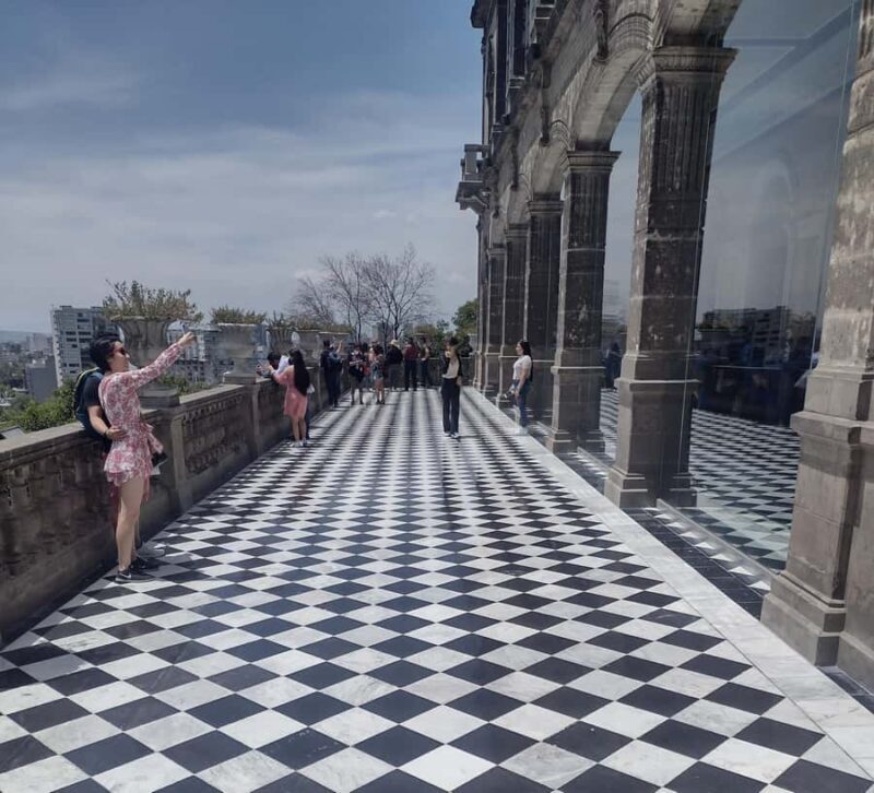 Chapultepec Castle Guided Tour - Comparing Value and Experience