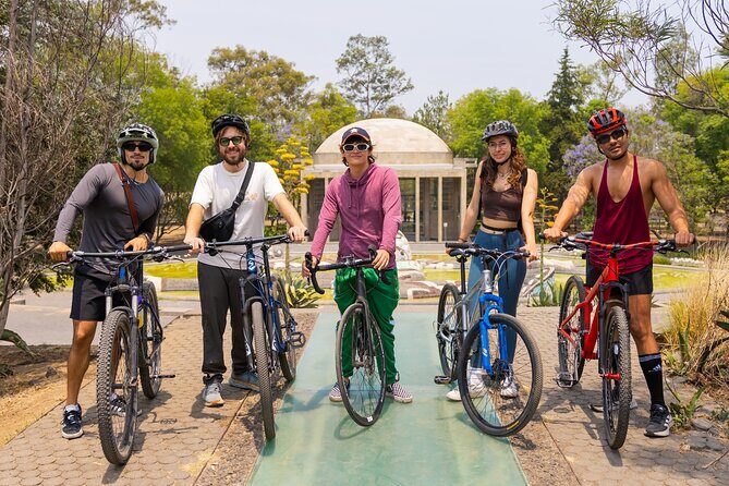 Chapultepec Castle or Anthropology Museum bike tour - Why Consider the Chapultepec Bike Tour?