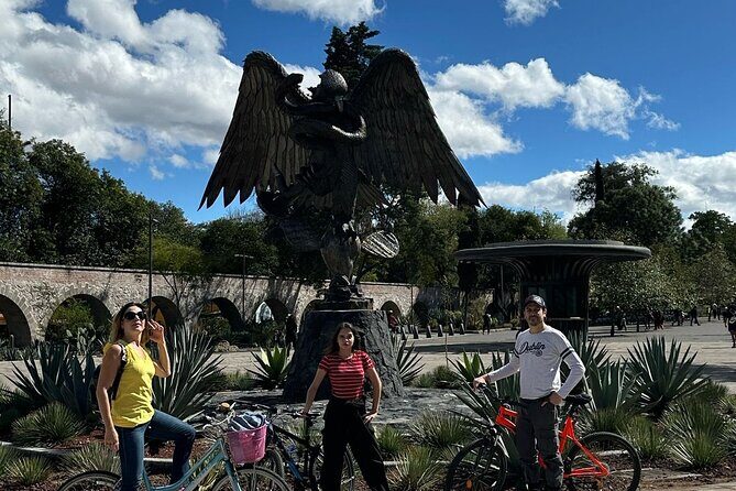 Chapultepec Park and Cable Bus Tour - Discovering Bosque de Chapultepec by Bike