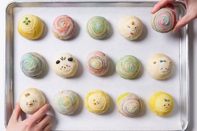 Character Pineapple Cake Class - Introduction: A Sweet Hands-On Adventure in NYC