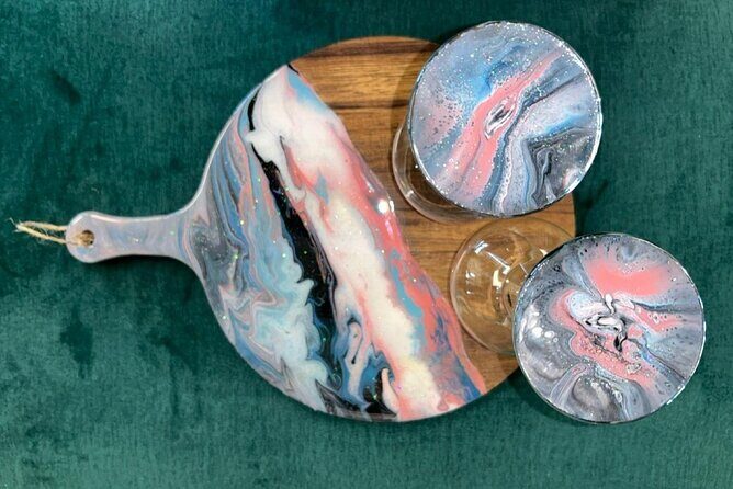 Charcuterie Board and Wine Glasses - Who Will Love This Experience?