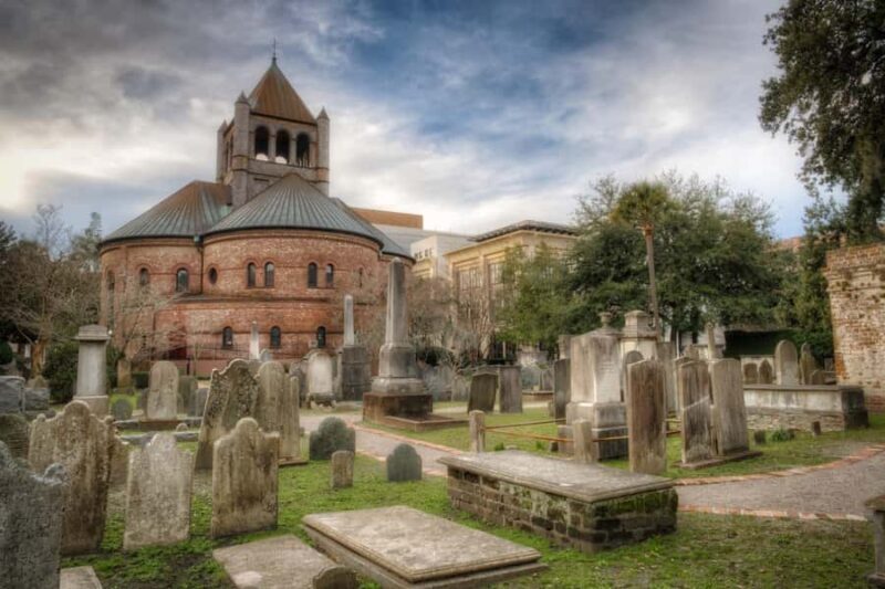 Charleston: Family-Friendly Ghostly Tales Walking Tour - Why Choose This Tour?