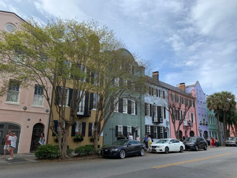 Charleston: Historical Walking Tour with Storytelling - Practical Tips for Travelers