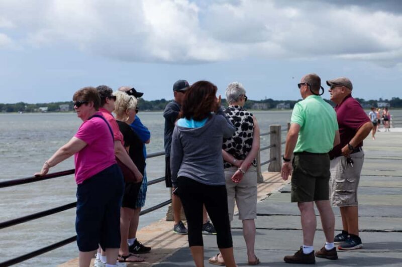 Charleston: Magnolia Plantation with Transport and City Tour - FAQ