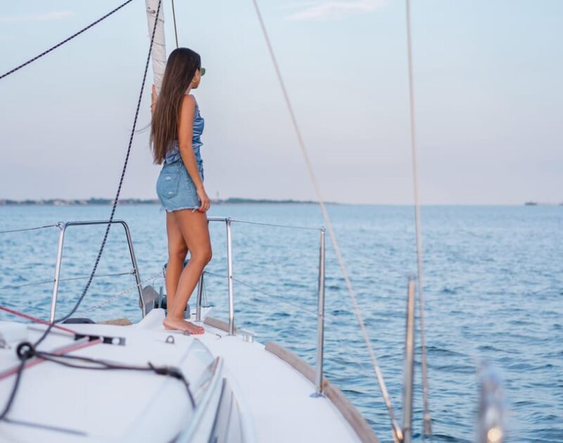 Charleston: Private Daytime or Sunset BYOB Sailing Charter - FAQ