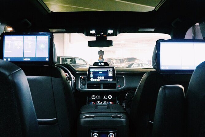 Charlotte Departure Chauffeur Driven Airport Transport by SUV - What You Can Expect from This Charlotte Airport Transfer