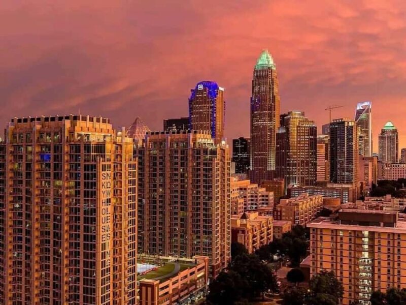 Charlotte: Guided Walking Tour - Key Points