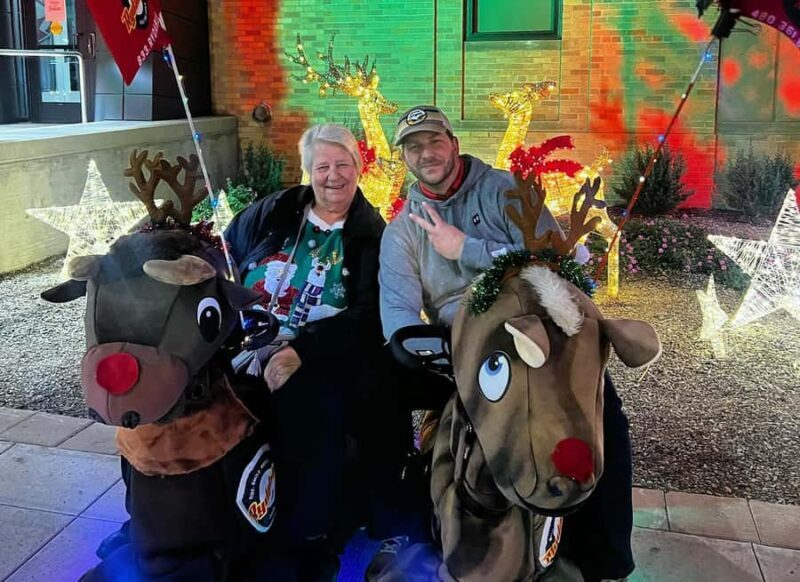 Charlotte: Holiday Lights Tour on a Rydable - Key Points