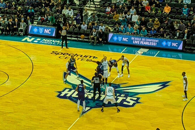 Charlotte Hornets Basketball Game Ticket at Spectrum Center - Practical Details and Tips for Travelers