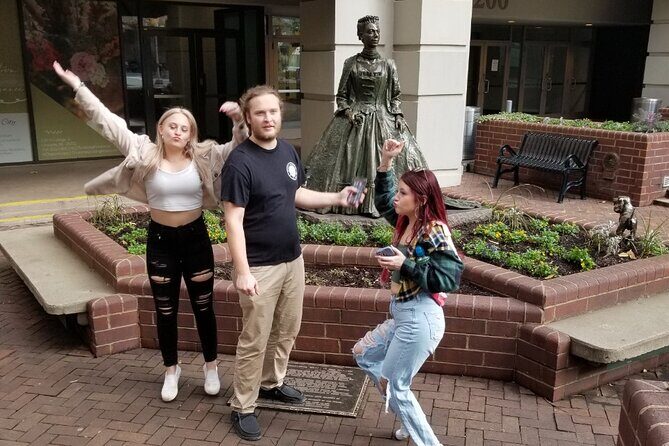 Charlotte Scavenger Hunt Interactive Experience - What to Expect: An Urban Treasure Hunt