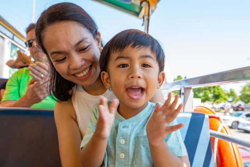 Charlottetown: Harbour Hopper Tour - Key Points