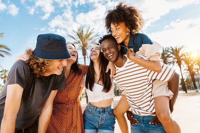 Charming Corners of Miami Walking Tour for Couples - Key Points
