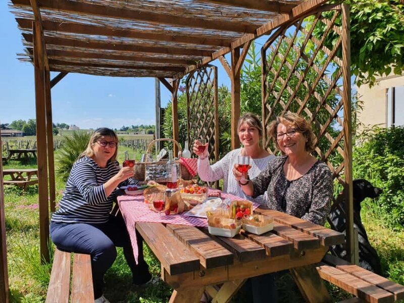 Château Champion: Picnic at the winemaker's - Exploring Château Champion: A Closer Look