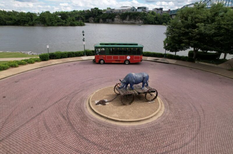 Chattanooga: City Trolley Tour with Coker Museum visit - The Complete Experience