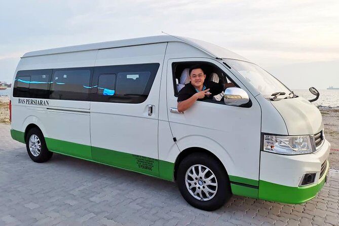 Chauffeur: Johor Bahru to Malacca Transfer [Van] - Who Should Consider This Tour?