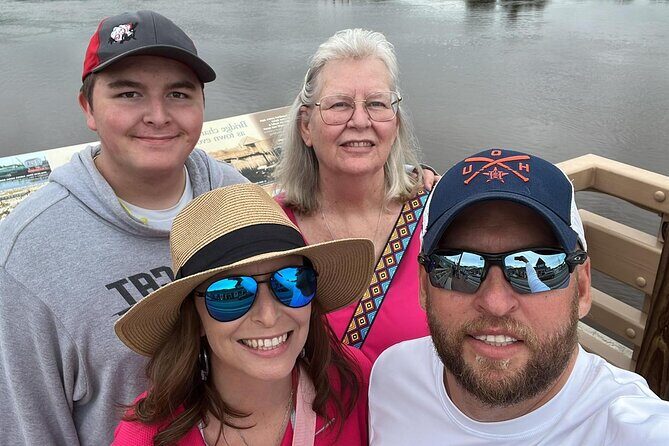 Cheeky Carolina Beach Scavenger Hunt - Overview of the Cheeky Carolina Beach Scavenger Hunt