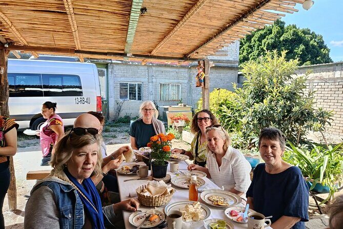 Cheese, contemporary art and paper workshop in the Etla Valley - Exploring the Cheeses, Art, and Paper of Oaxaca’s Etla Valley: A Detailed Review