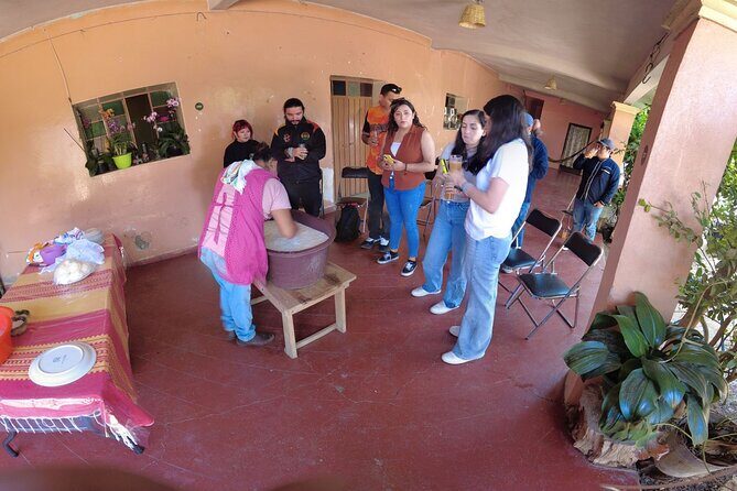 Cheese, contemporary art and paper workshop in the Etla Valley - Practical Details and What You’ll Experience