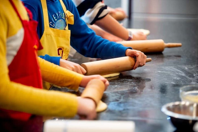 Chefparade Cooking School_ Hungarian menu - Key Points