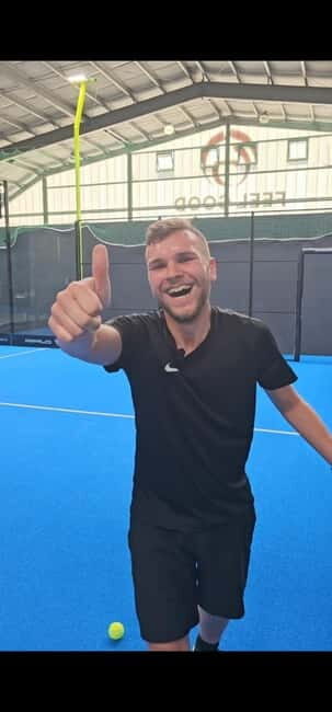 Chemnitz 2-hour padel taster session with up to 8 people - Facilities and Extras