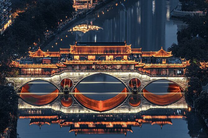 Chengdu Airport to Hotel: Private Transfer for up to 15 pax - A Closer Look at the Details