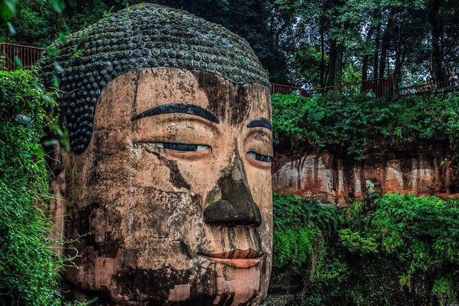 Chengdu One Day Trip from Xiamen by Air: Leshan Giant Buddha, Pandas and More - Discovering the UNESCO Wonders: Leshan Giant Buddha