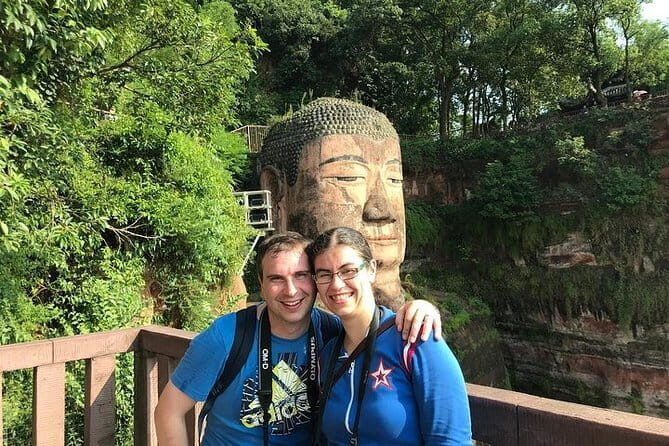 Chengdu Private Day Tour to Emei Mountain with Lunch and Cable Car Ride - Who Would Love This Tour?