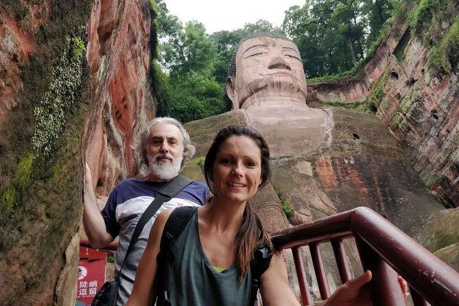 Chengdu Railway Station Pick up and Leshan Buddha Day Tour - In-Depth Look at the Tour Experience