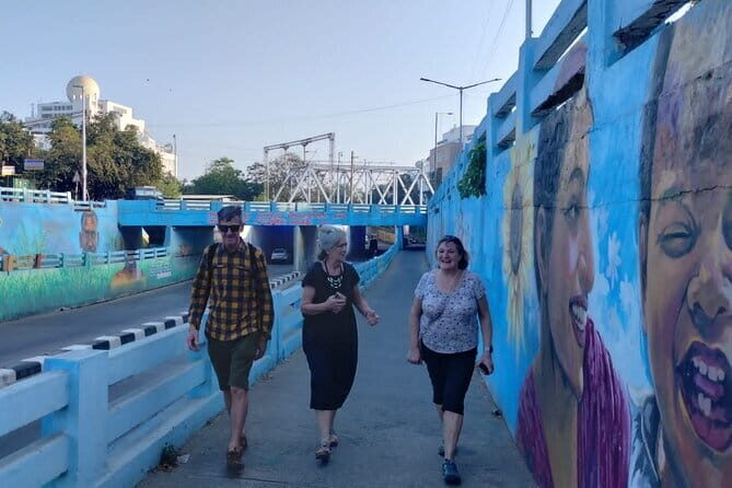Chennai city sightseeing by Private Vehicle - FAQ