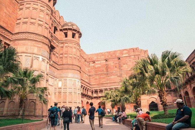 Chennai to Taj Mahal Express Tour - Exploring Agra Fort: A Photogenic Snapshot