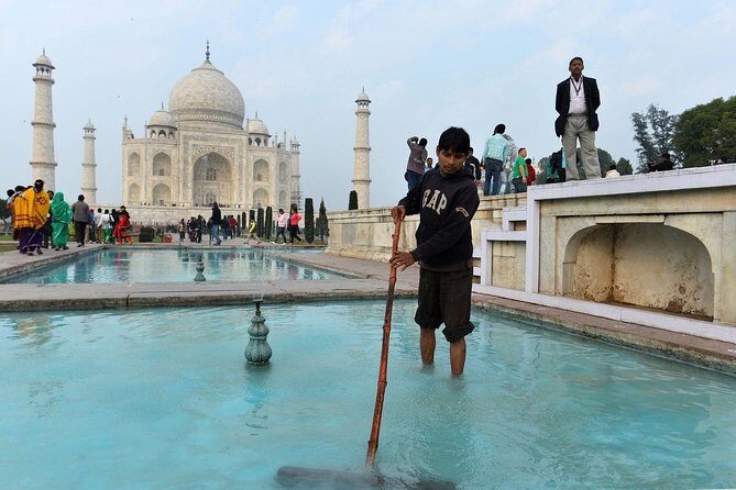 Chennai to Taj Mahal Express Tour - Early Morning: The Iconic Sunrise at the Taj Mahal