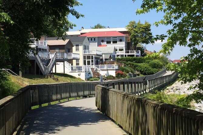 Chesapeake Beach Guided Walking Tour - The Cliffs - An In-Depth Look at the Chesapeake Beach Guided Walking Tour – The Cliffs