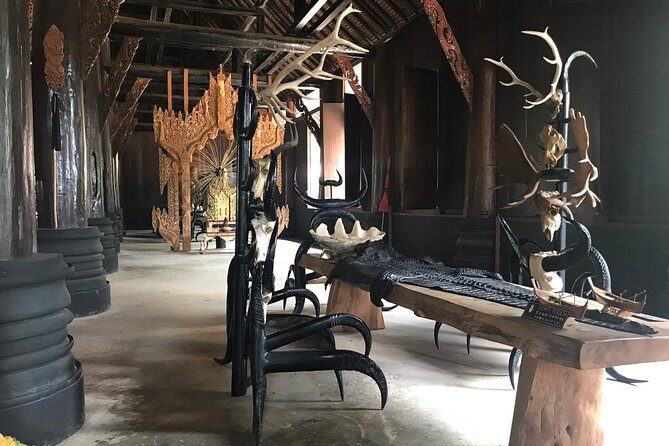 Chiang Mai-Chiang Rai:White+Black+Blue Temple+Golden Triangle+Boat Trip - The Itinerary Breakdown: What to Expect