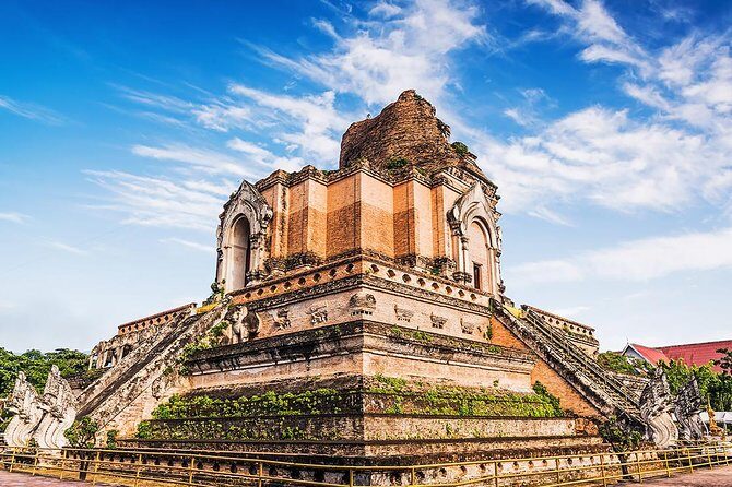 Chiang Mai City Tour with Doi Suthep, Wat Pha Lat & Chedi Luang - The Sum Up