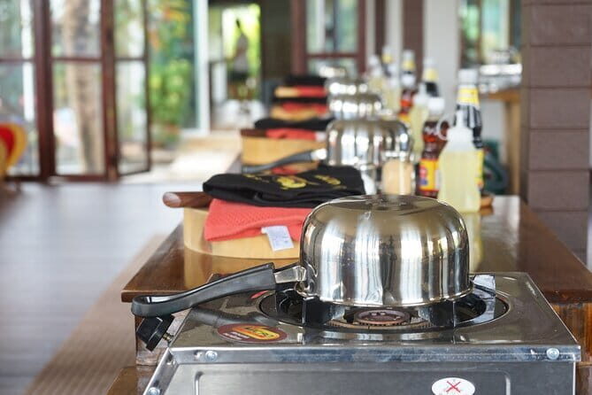 Chiang Mai Cooking Class - Siam Authentic Cooking Class - The Cooking Process and Instruction