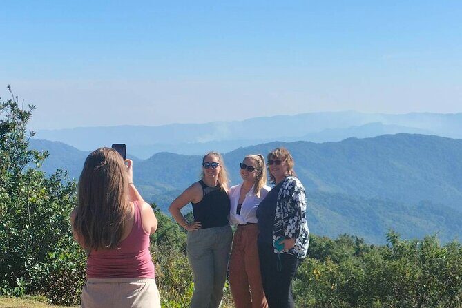 Chiang Mai: Doi Inthanon National Park, Waterfall & Royal Project - The Hmong Market & Royal Projects