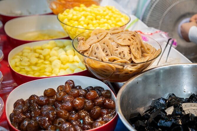 Chiang Mai: Evening Sightseeing and Food Tastings Guided Tour - An In-Depth Look at the Tour Experience