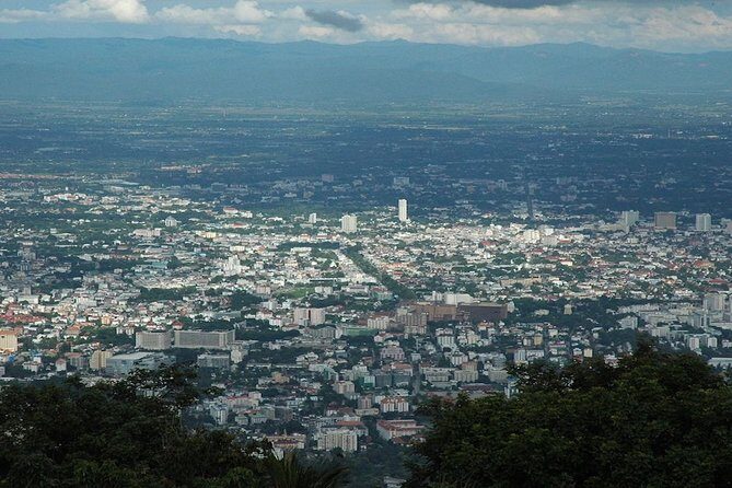 Chiang Mai: Guided City & Temple Discovery with Hotel Pickup - Additional Insights from Reviewers