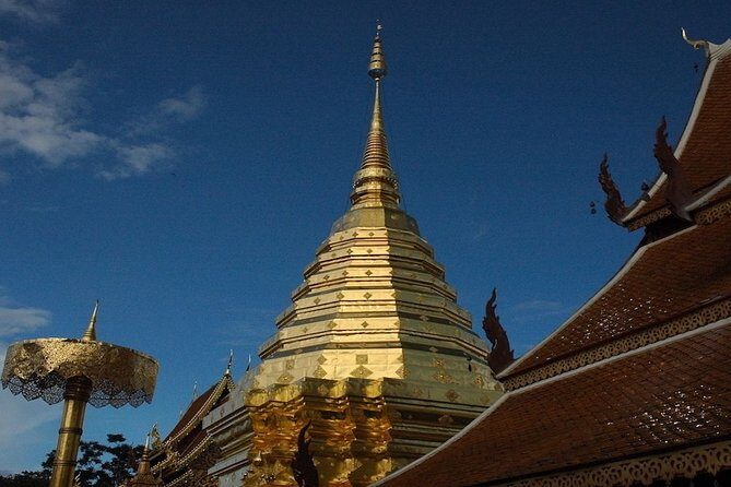 Chiang Mai: Guided City & Temple Discovery with Hotel Pickup - The Experience’s Value: Price and Practicality