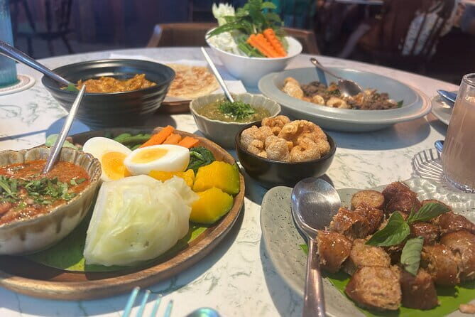 Chiang Mai Private Walking Tasting Tour with Secret Food Tours - Key Points