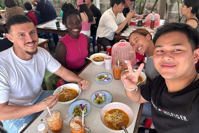 Chiang Mai Private Walking Tasting Tour with Secret Food Tours - Discovering Chiang Mai’s Food and Cultural Gems