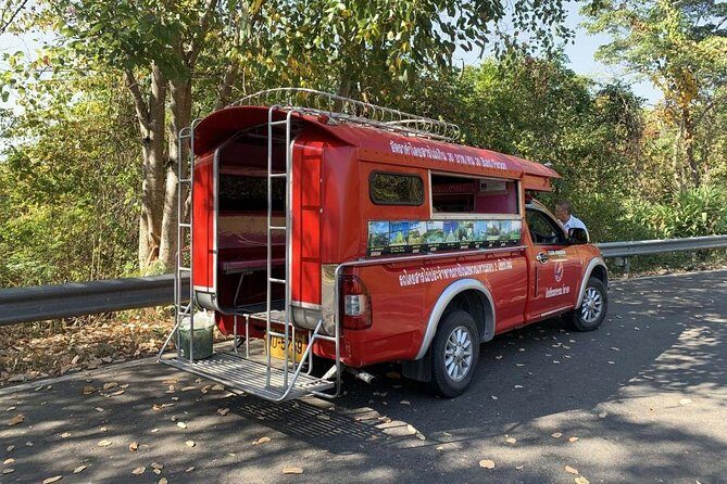 Chiang Mai RED TRUCK City Tour: Famous Attractions & Doi Suthep - A Closer Look at the Chiang Mai RED TRUCK City Tour