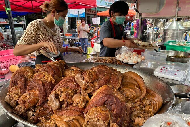 Chiang Mai Street Food Tour by Tuk Tuk with Pick Up - The Experience of the Tuk Tuk