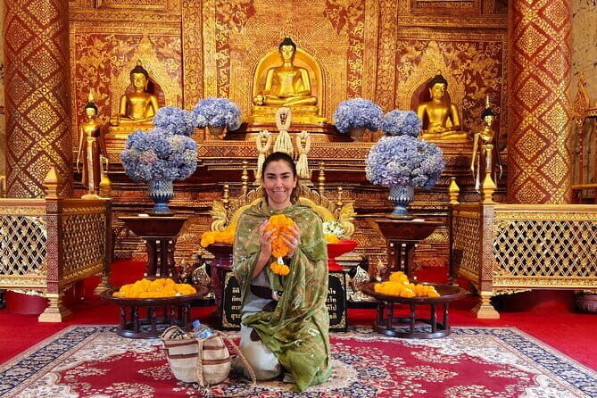 Chiang Mai Temples Visit Walking Tour with Ex-Monk Guide Part 1 - Key Points