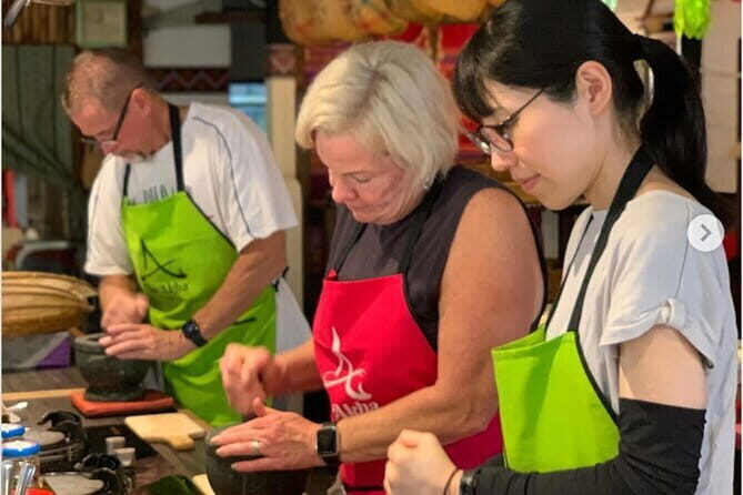 Chiang Mai: Traditional Thai-Akha Cooking Class& Market Tour - The Sum Up