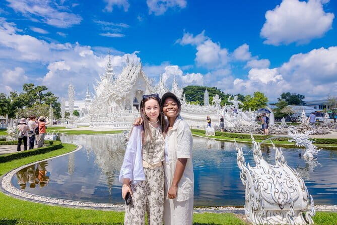 Chiang Rai 7 Incredible Highlights Tour Lunch Included - Key Points