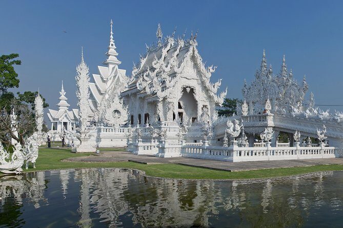 Chiang Rai Day Tour from Chiang Mai + The Long Neck Hill Tribe With Boat - FAQ