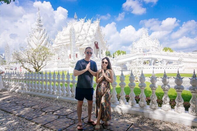 Chiang Rai Temples Day Trip with Lalita Cafe from Chiang Mai - Key Points