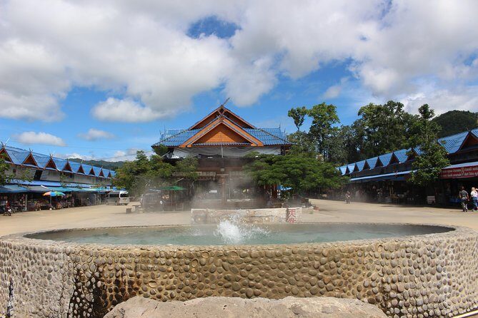 ChiangRai From ChiangMai, White & Blue temple+Black house & Lunch - What’s Included and Practical Details